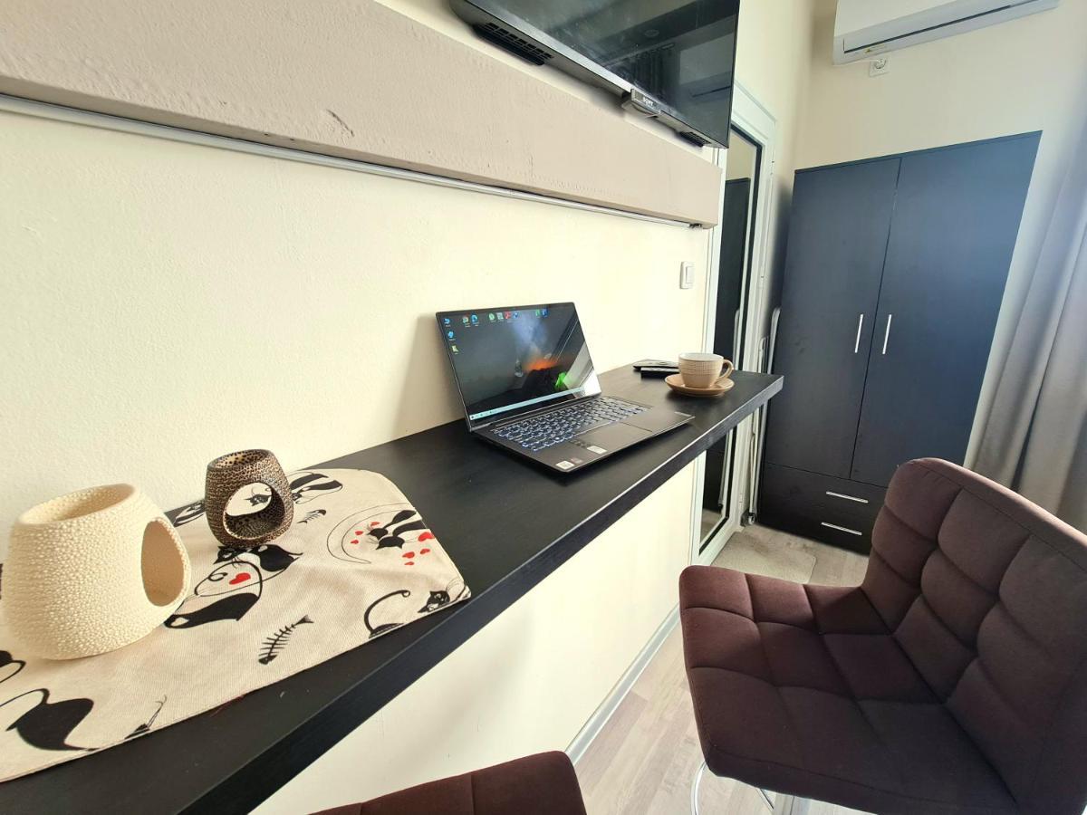 Apartamento Студио В Центъра На Бургас Exterior foto